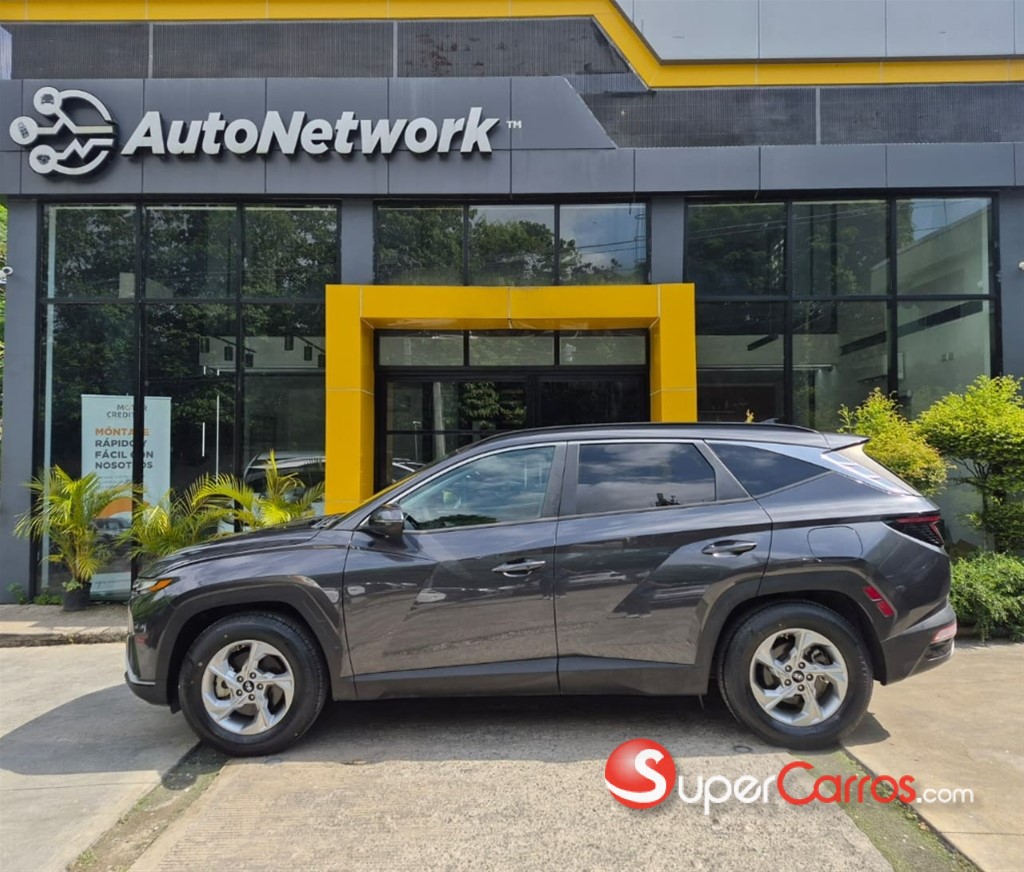 2022 Hyundai Tucson SEL — foto 6 / 12