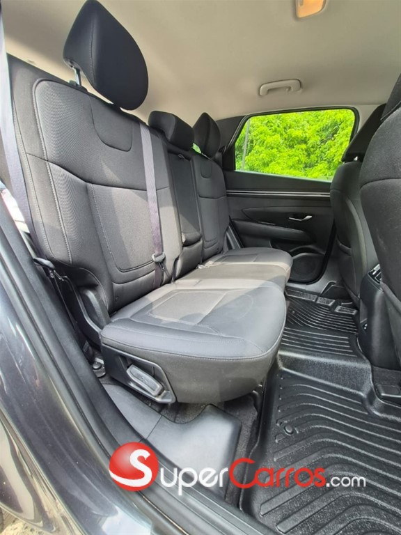 2022 Hyundai Tucson SEL — foto 9 / 12