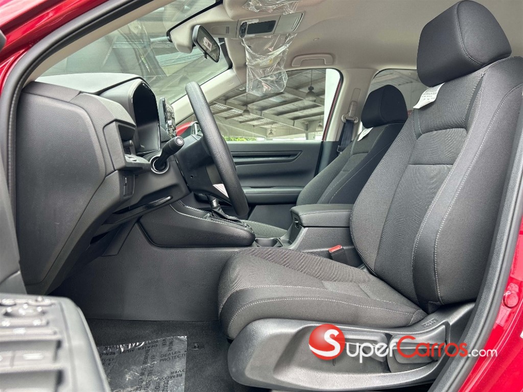 2026 Honda CR-V LX — foto 4 / 8