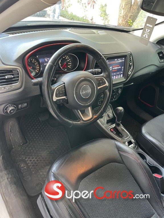 2019 Jeep Compass Altitude — foto 6 / 8