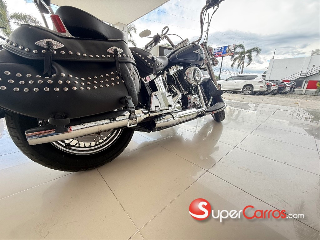 2013 Harley Davidson Hertiage Classic 114 FLHCS — foto 9 / 10
