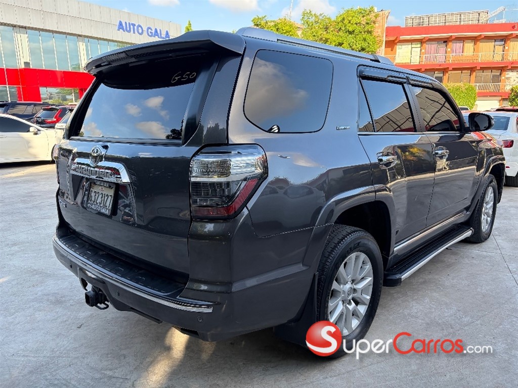 2014 Toyota 4 Runner Limited — foto 5 / 9