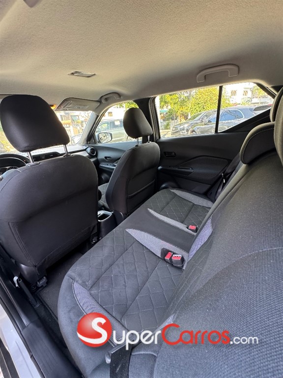 2020 Nissan Kicks — foto 6 / 12