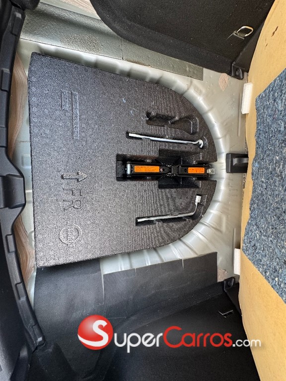 2020 Nissan Kicks — foto 10 / 12