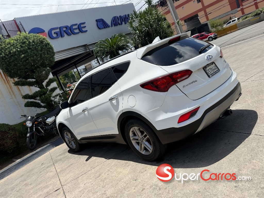 2017 Hyundai Santa Fe Sport Luxury — foto 5 / 12