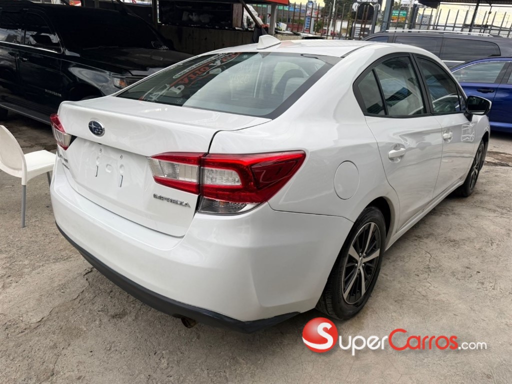 2022 Subaru Impreza — foto 10 / 12