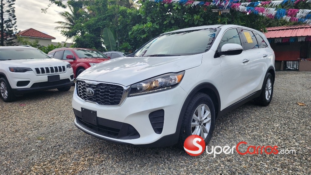 2020 Kia Sorento LX — foto 2 / 12