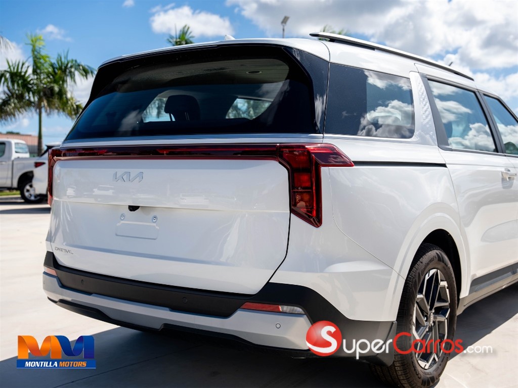 2026 Kia Carnival — foto 7 / 7