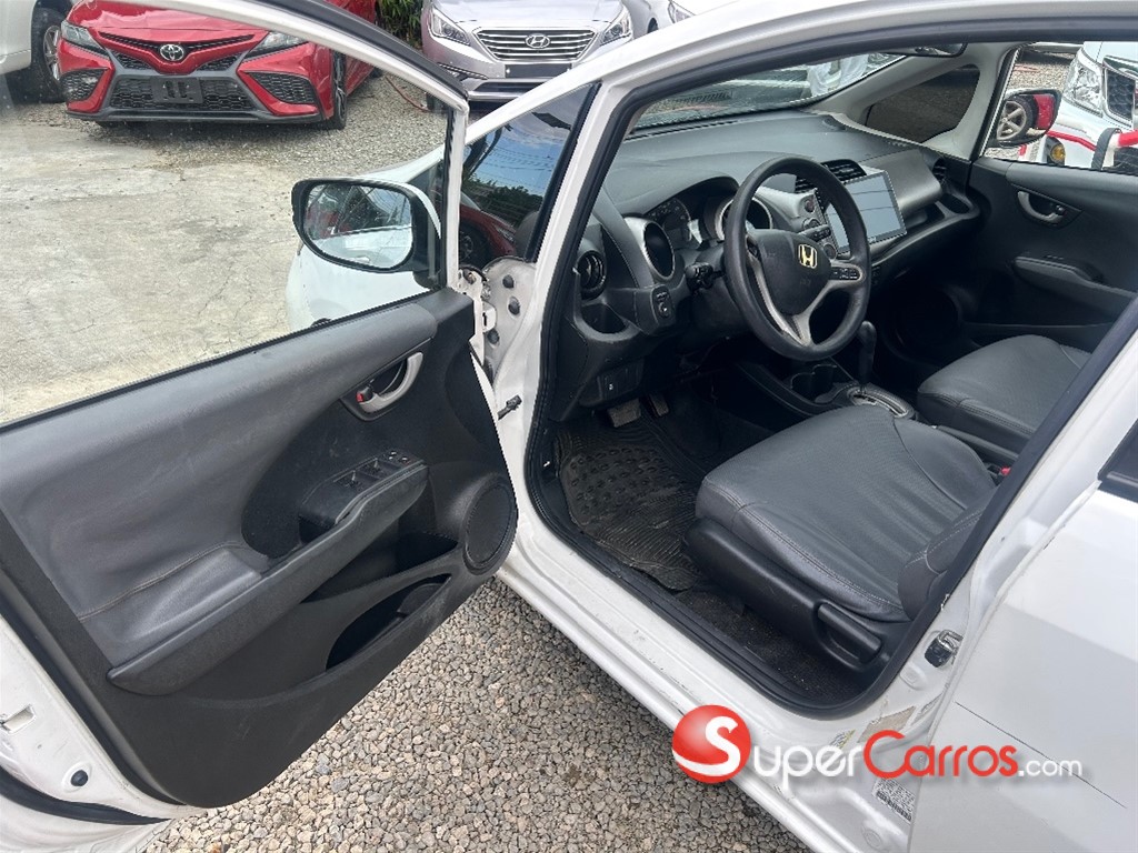 2013 Honda Fit — foto 7 / 12