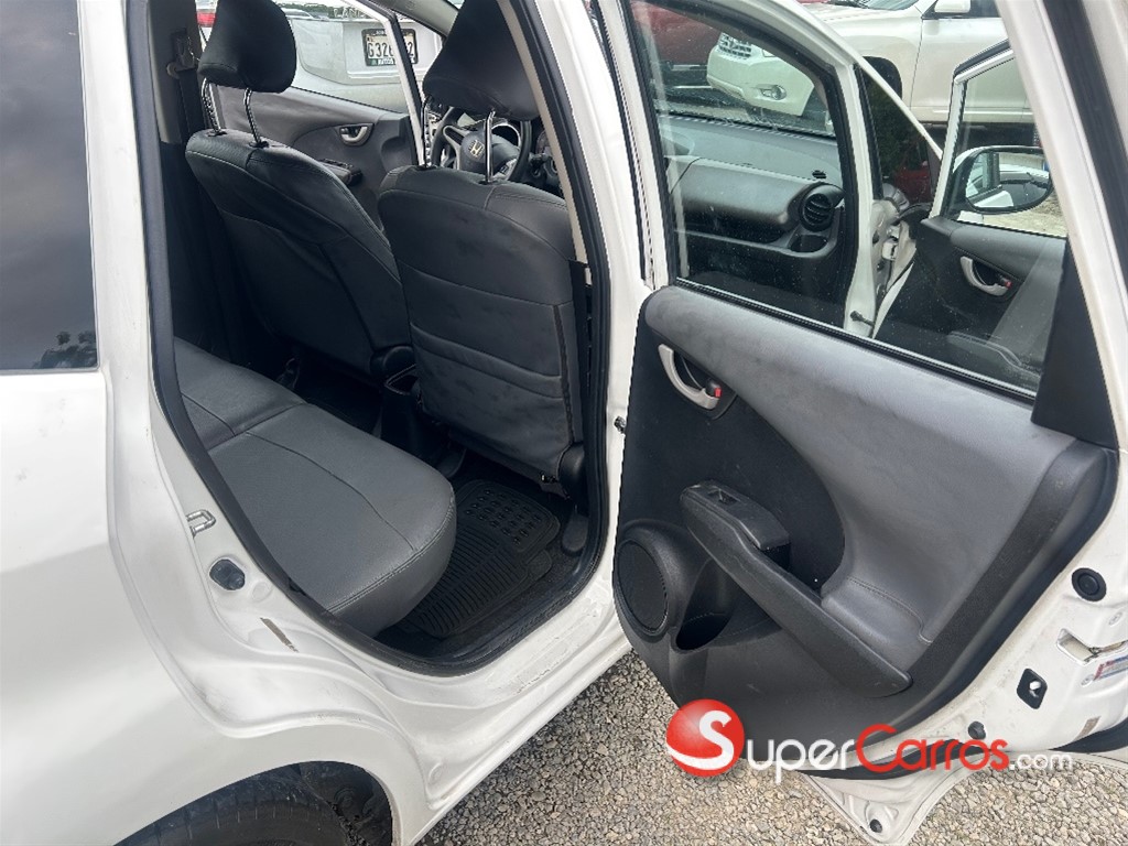 2013 Honda Fit — foto 10 / 12
