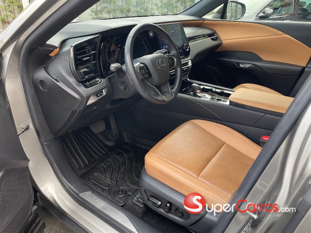 2024 Lexus RX 350 — foto 5 / 12