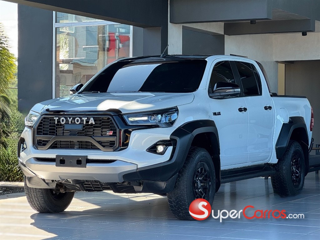 2025 Toyota Hilux GR Sport