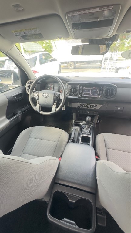 2019 Toyota Tacoma SR5 — foto 9 / 12