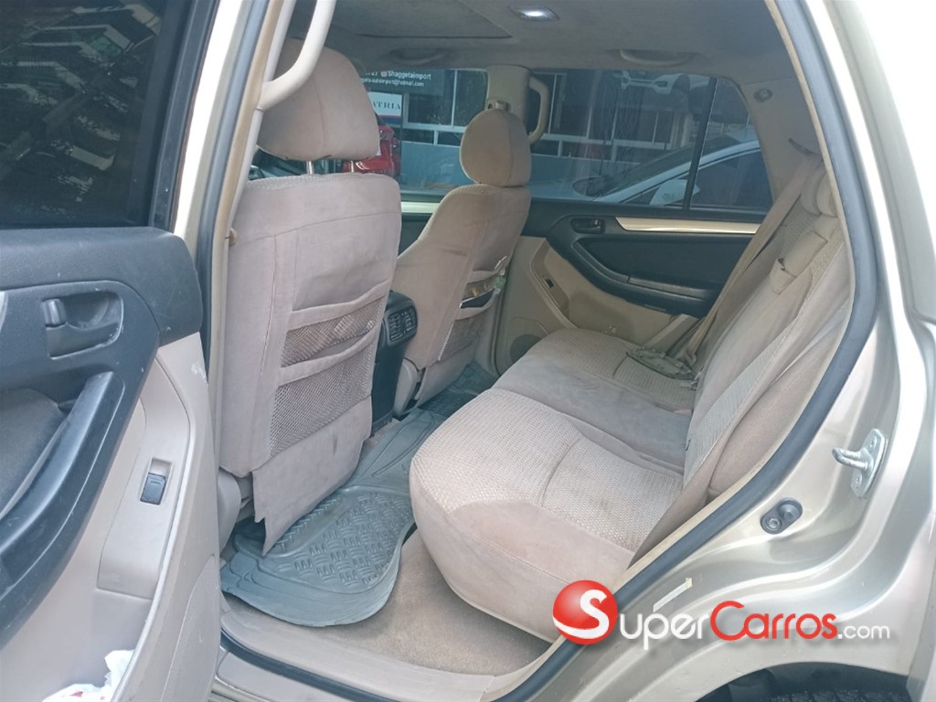2004 Toyota 4 Runner — foto 2 / 12