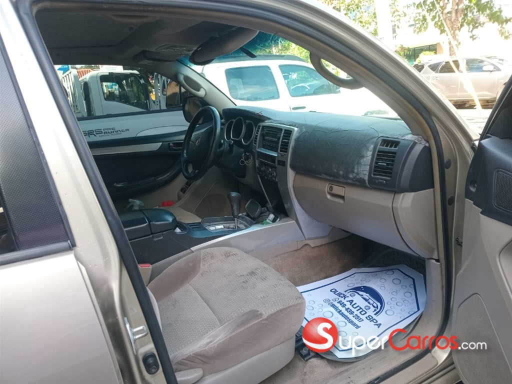 2004 Toyota 4 Runner — foto 10 / 12