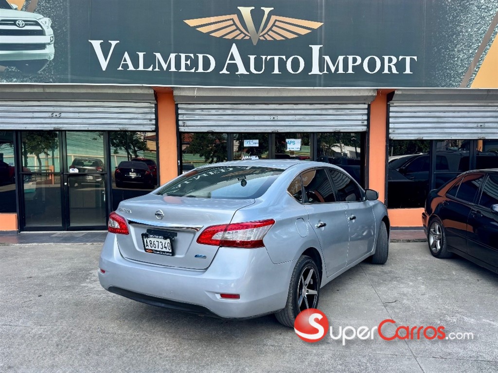 2014 Nissan Sentra SV — foto 4 / 11