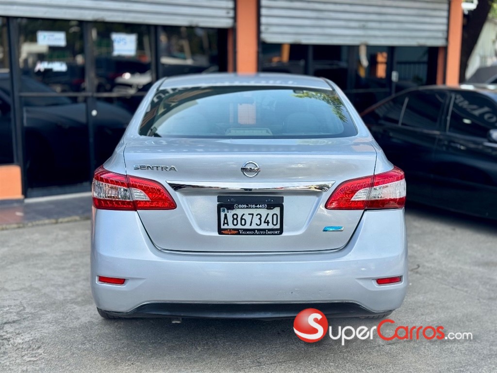 2014 Nissan Sentra SV — foto 5 / 11
