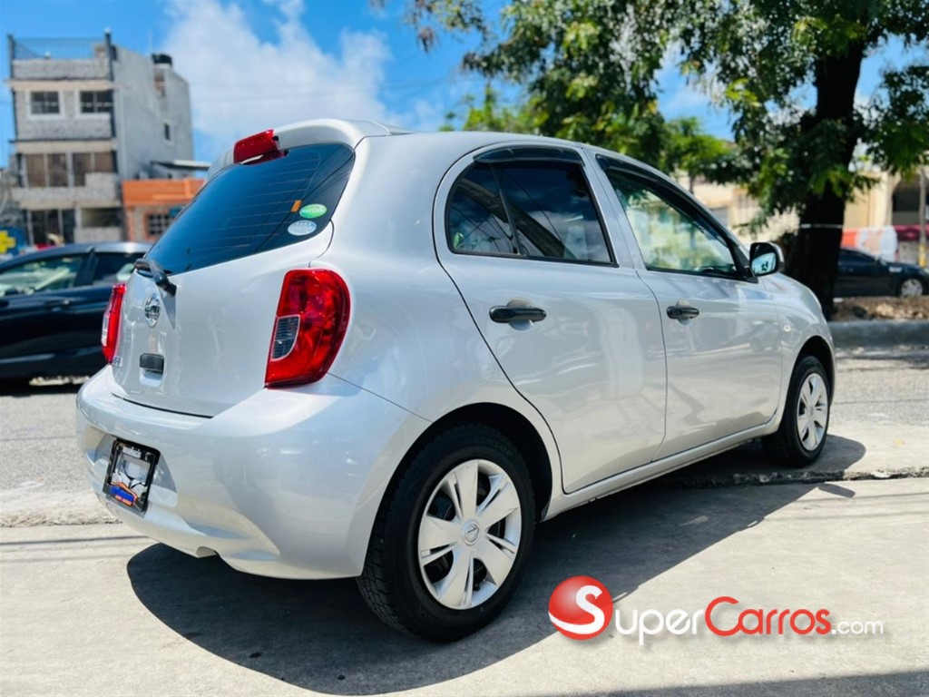 2020 Nissan March — foto 4 / 10