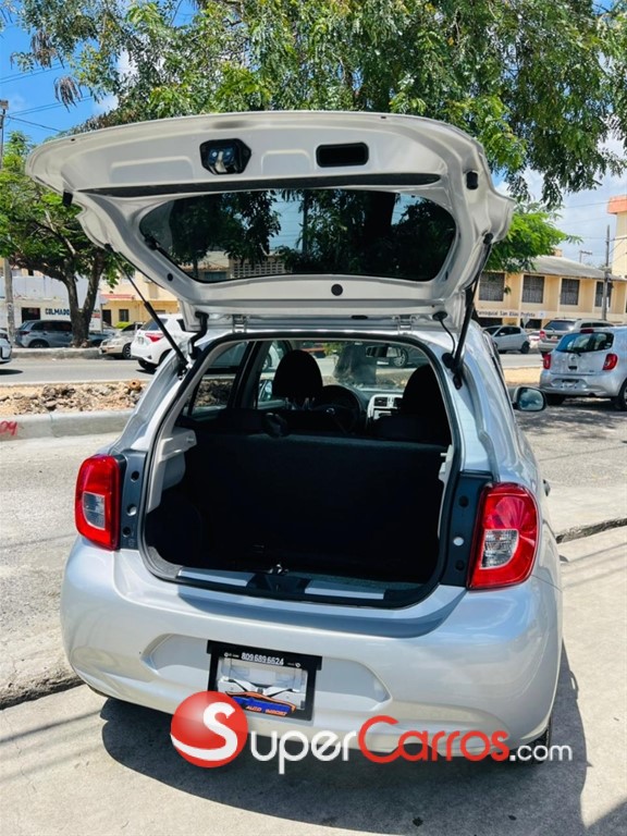2020 Nissan March — foto 6 / 10