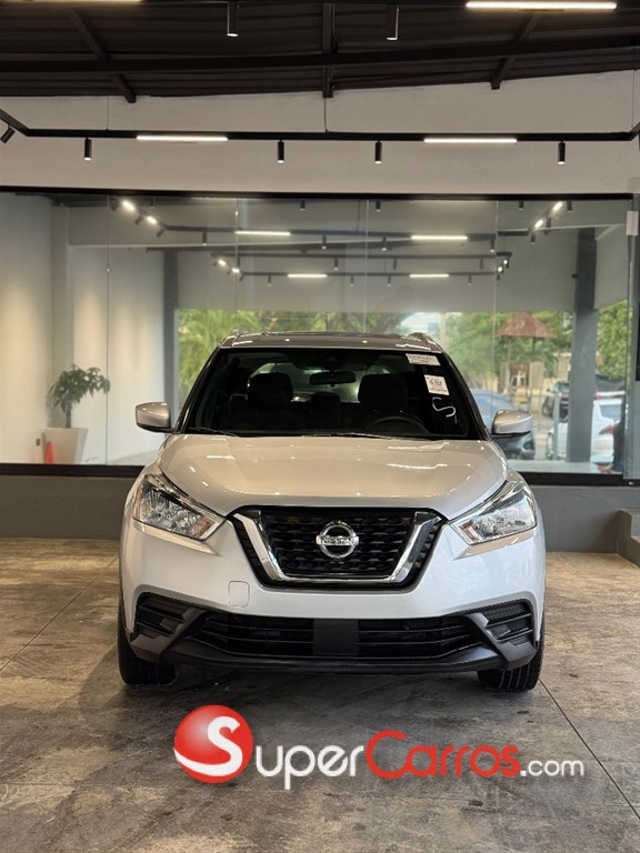 2020 Nissan Kicks SV — foto 3 / 11