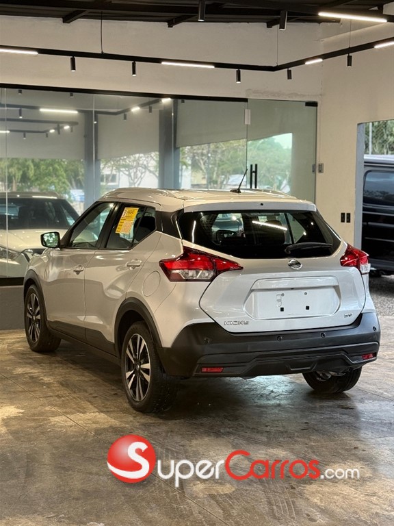 2020 Nissan Kicks SV — foto 7 / 11