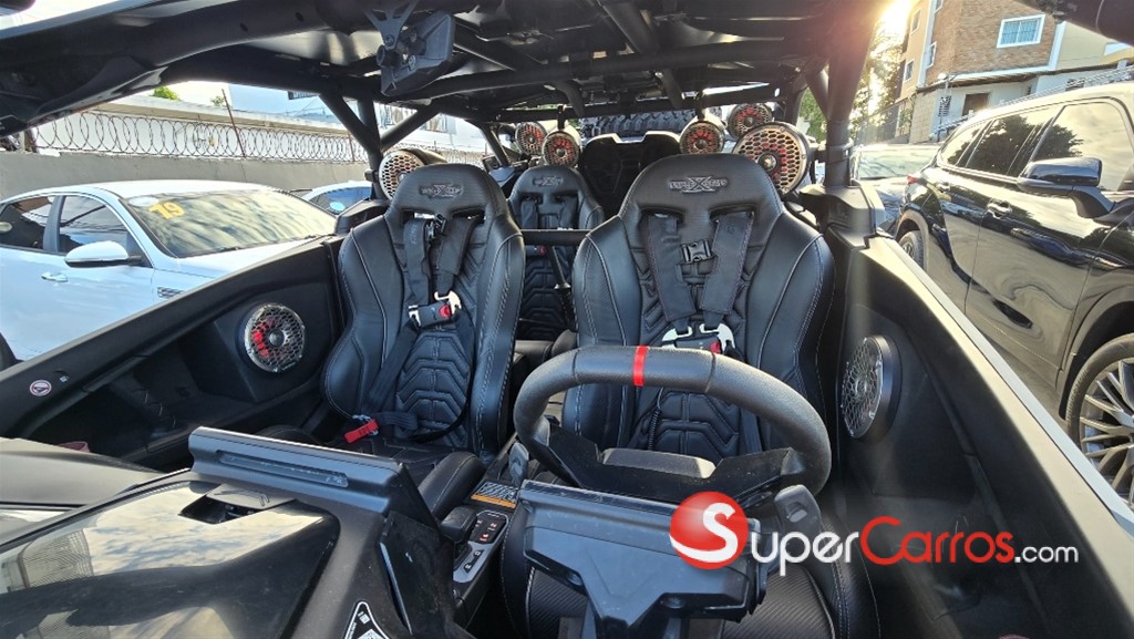 2025 Can Am Maverick R X RS SMART-SHOX — foto 7 / 12