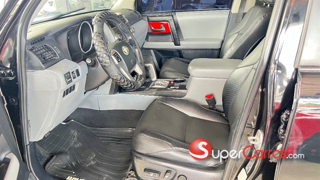 2012 Toyota 4 Runner — foto 5 / 10
