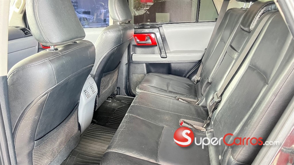 2012 Toyota 4 Runner — foto 6 / 10