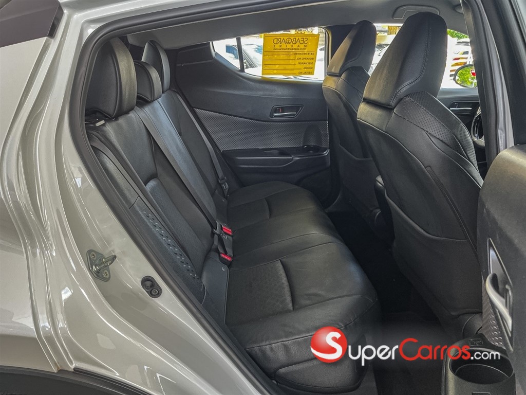 2022 Toyota C-HR LIMITED — foto 7 / 11