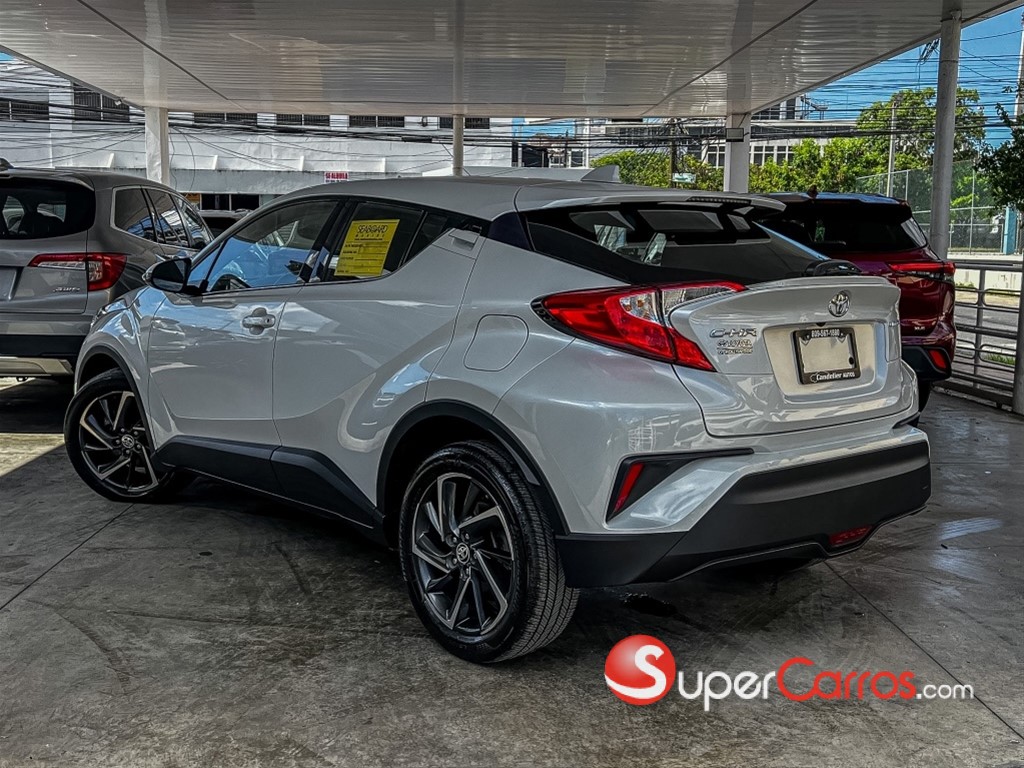 2022 Toyota C-HR LIMITED — foto 8 / 11