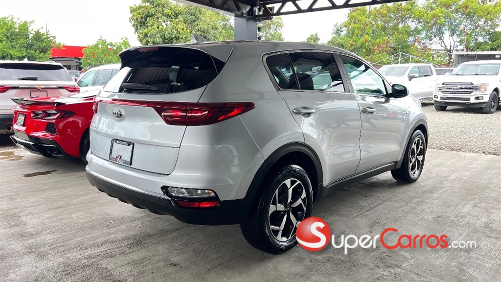 2021 Kia Sportage LX — foto 3 / 9