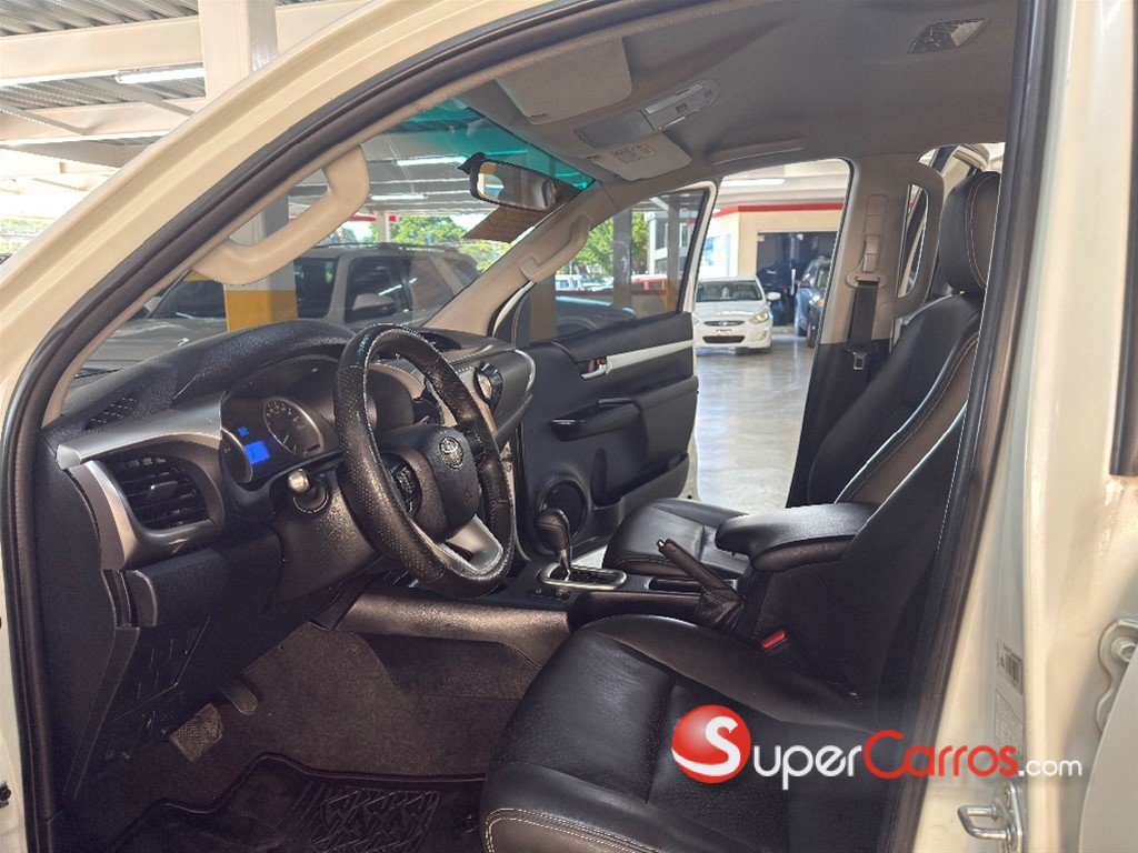 2018 Toyota Hilux Full 2.8 — foto 7 / 11