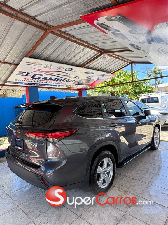 2023 Toyota Highlander Hybrid LE — foto 5 / 12