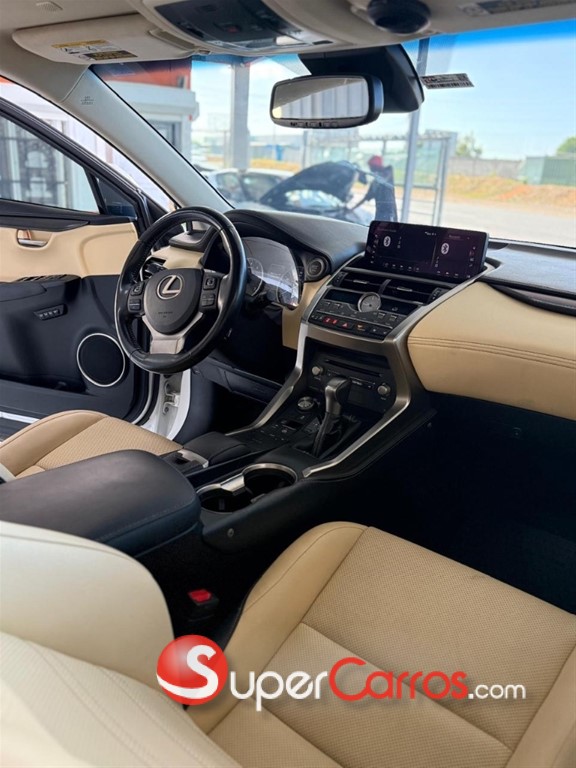 2018 Lexus NX 300 — foto 8 / 8