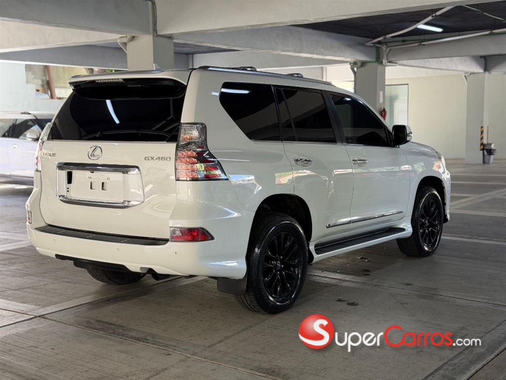 2010 Lexus GX 460 — foto 2 / 7