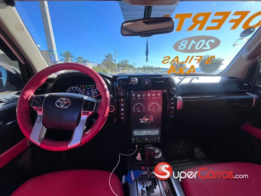 2018 Toyota 4 Runner Limited — foto 6 / 12