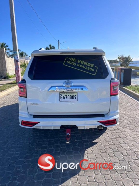 2018 Toyota 4 Runner Limited — foto 7 / 12