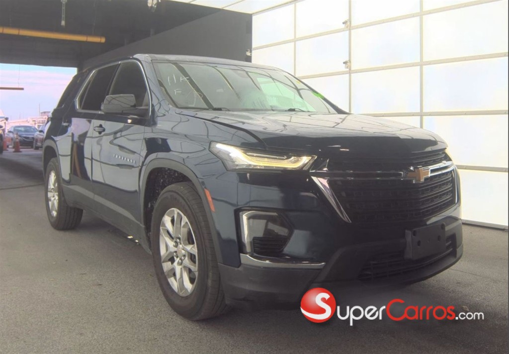 2022 Chevrolet Traverse LS — foto 3 / 12