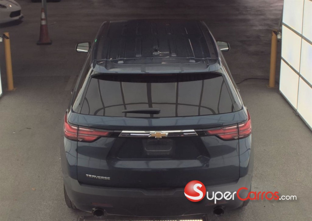 2022 Chevrolet Traverse LS — foto 5 / 12