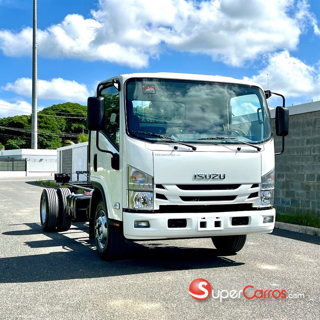 2027 Isuzu NPR 14 pies