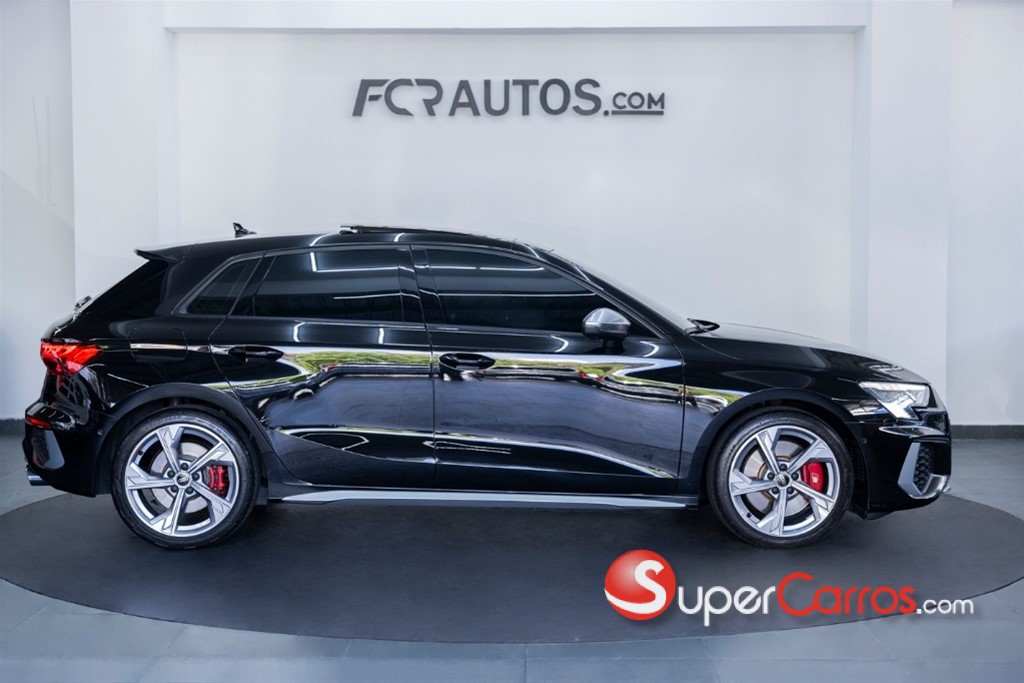 2023 Audi S3 Sportback — foto 2 / 12