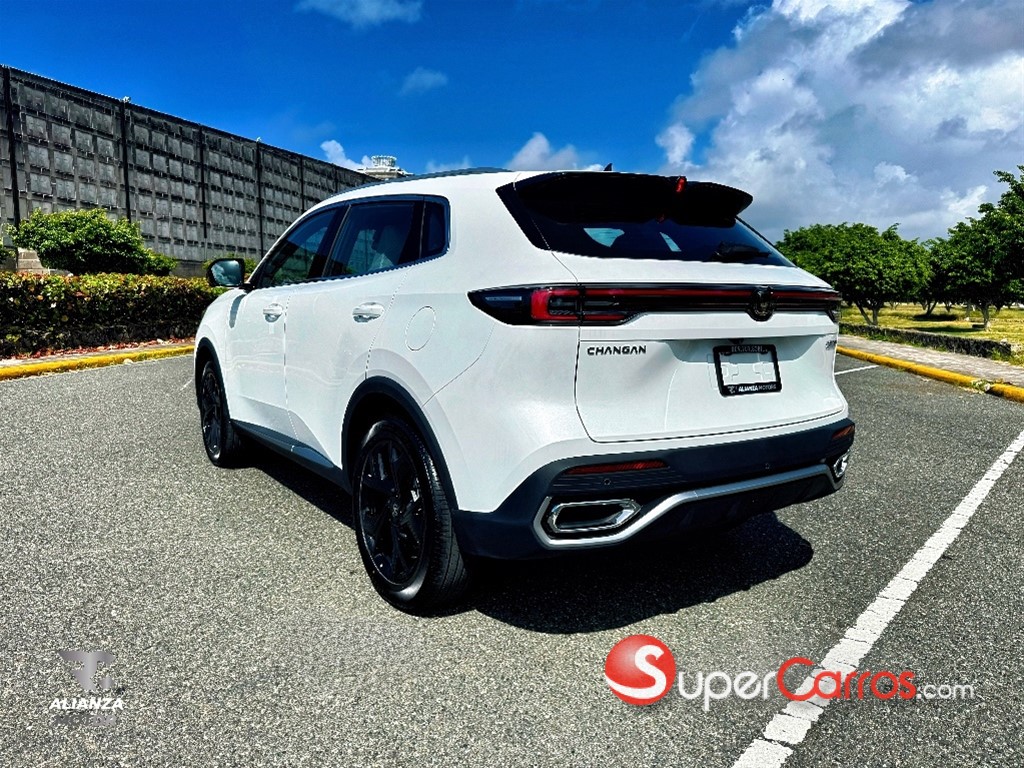 2027 Changan CS 55 Plus — foto 8 / 12