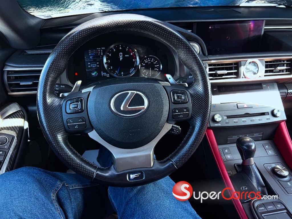 2017 Lexus RC F — foto 4 / 12