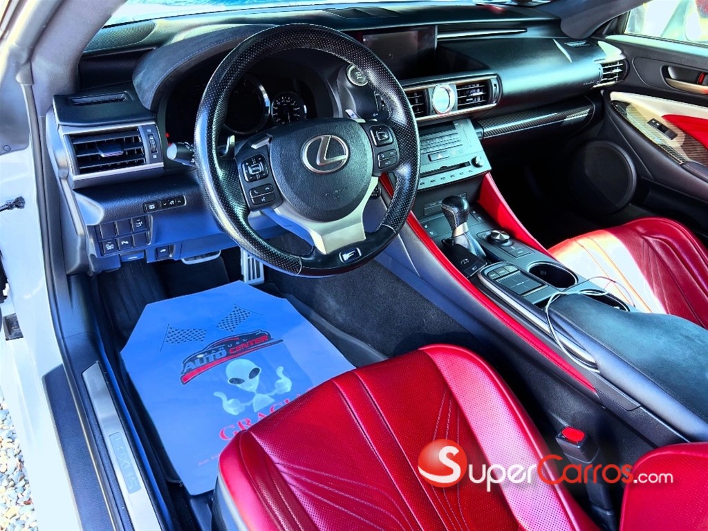 2017 Lexus RC F — foto 5 / 12