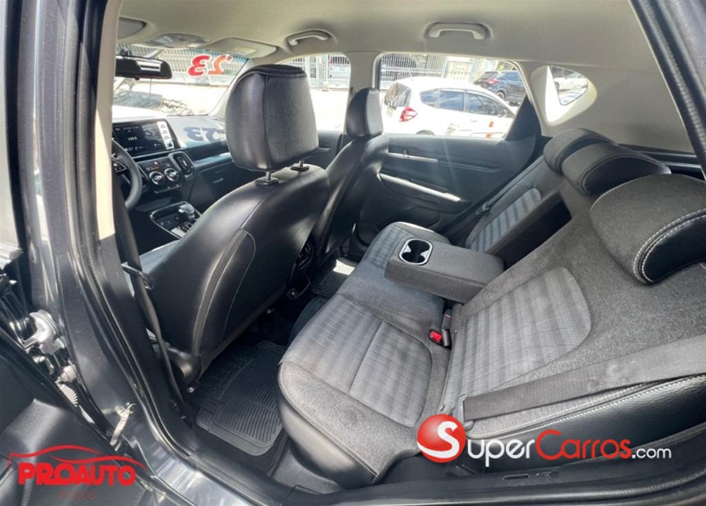 2023 Kia Sonet FULL — foto 8 / 10