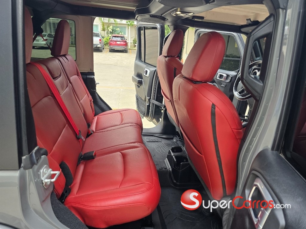 2020 Jeep Wrangler Unlimited — foto 10 / 11