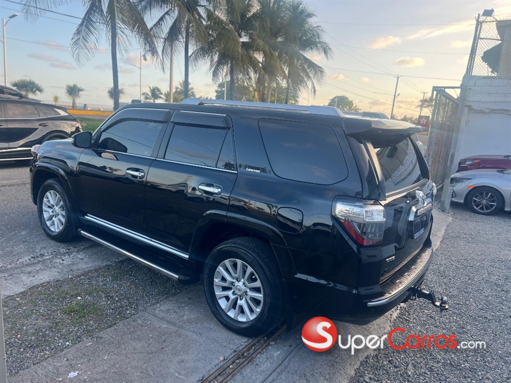 2015 Toyota 4 Runner Limited Nightshade — foto 5 / 11