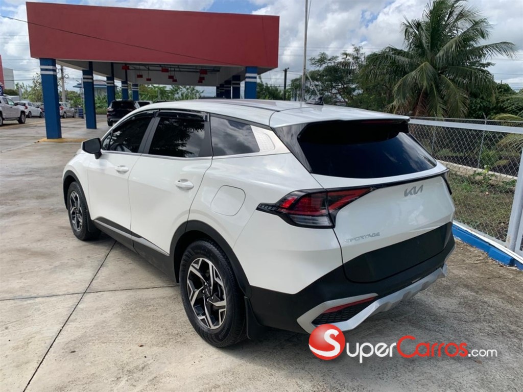 2023 Kia Sportage LX — foto 5 / 8