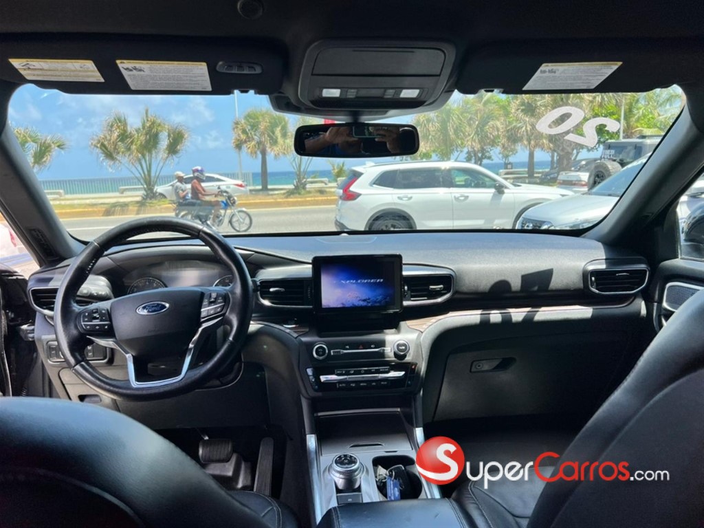 2020 Ford Explorer Limited — foto 3 / 12