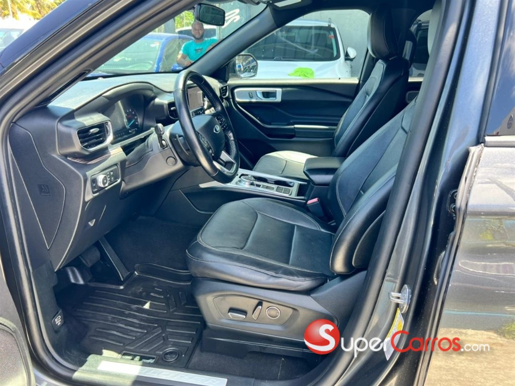 2020 Ford Explorer Limited — foto 7 / 12